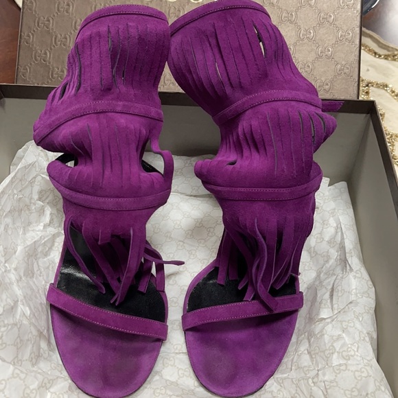 Gucci Purple Suede Heels - Picture 2 of 8